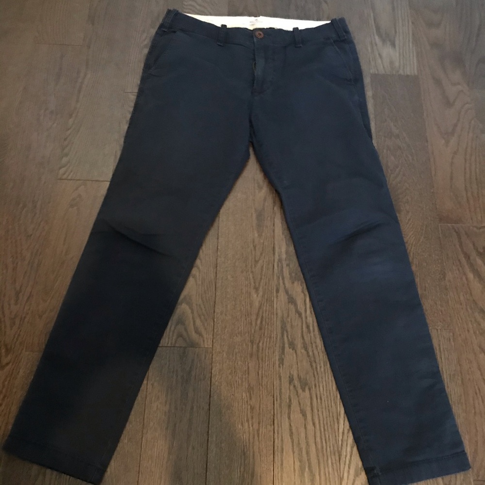 Hollister Slim Chinos (Used but Great Condition)